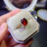 Pure natural Mozambique garnet ring, with a main stone size of 8 * 10mm3110140125