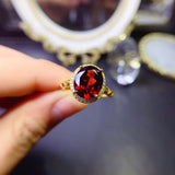 Pure natural Mozambique garnet ring, with a main stone size of 8 * 10mm3110140125