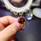 Pure natural Mozambique garnet ring, with a main stone size of 8 * 10mm3110140125