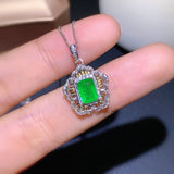 Pure natural Colombian emerald pendant, with a main stone size of 5 * 7mm1115450199