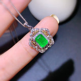 Pure natural Colombian emerald pendant, with a main stone size of 5 * 7mm1115450199